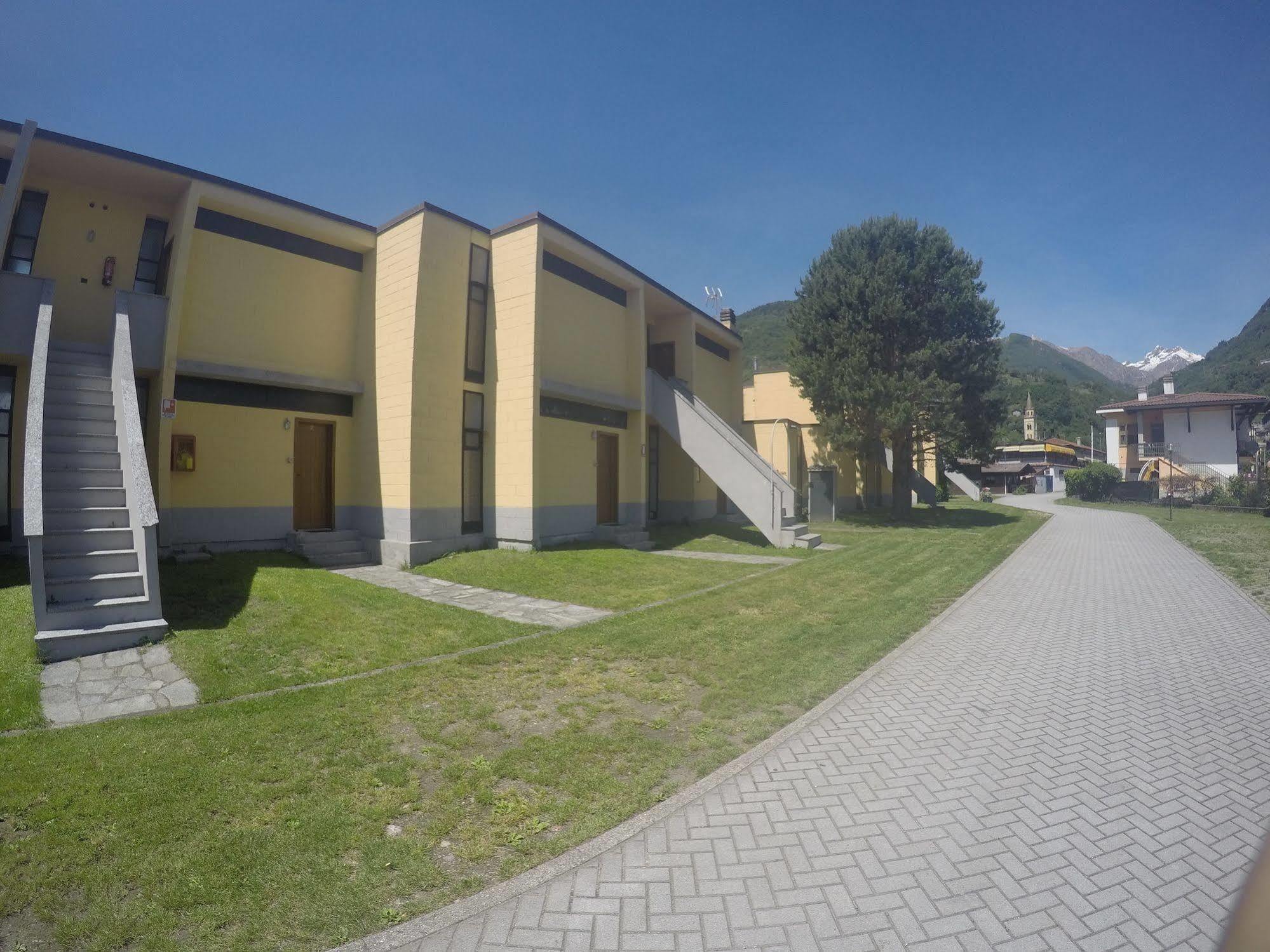 Camping Villaggio Paradiso Domaso Eksteriør billede