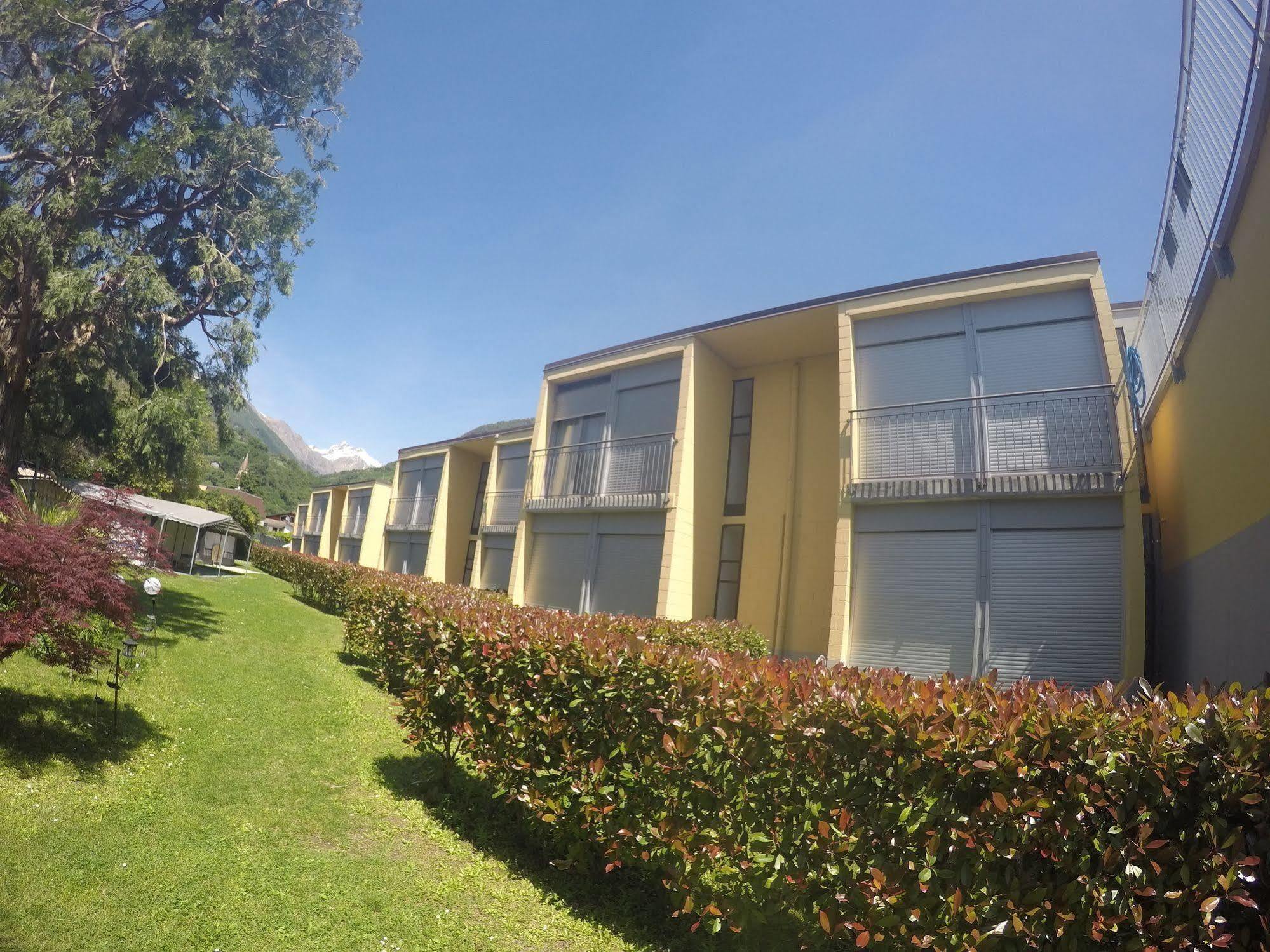 Camping Villaggio Paradiso Domaso Eksteriør billede