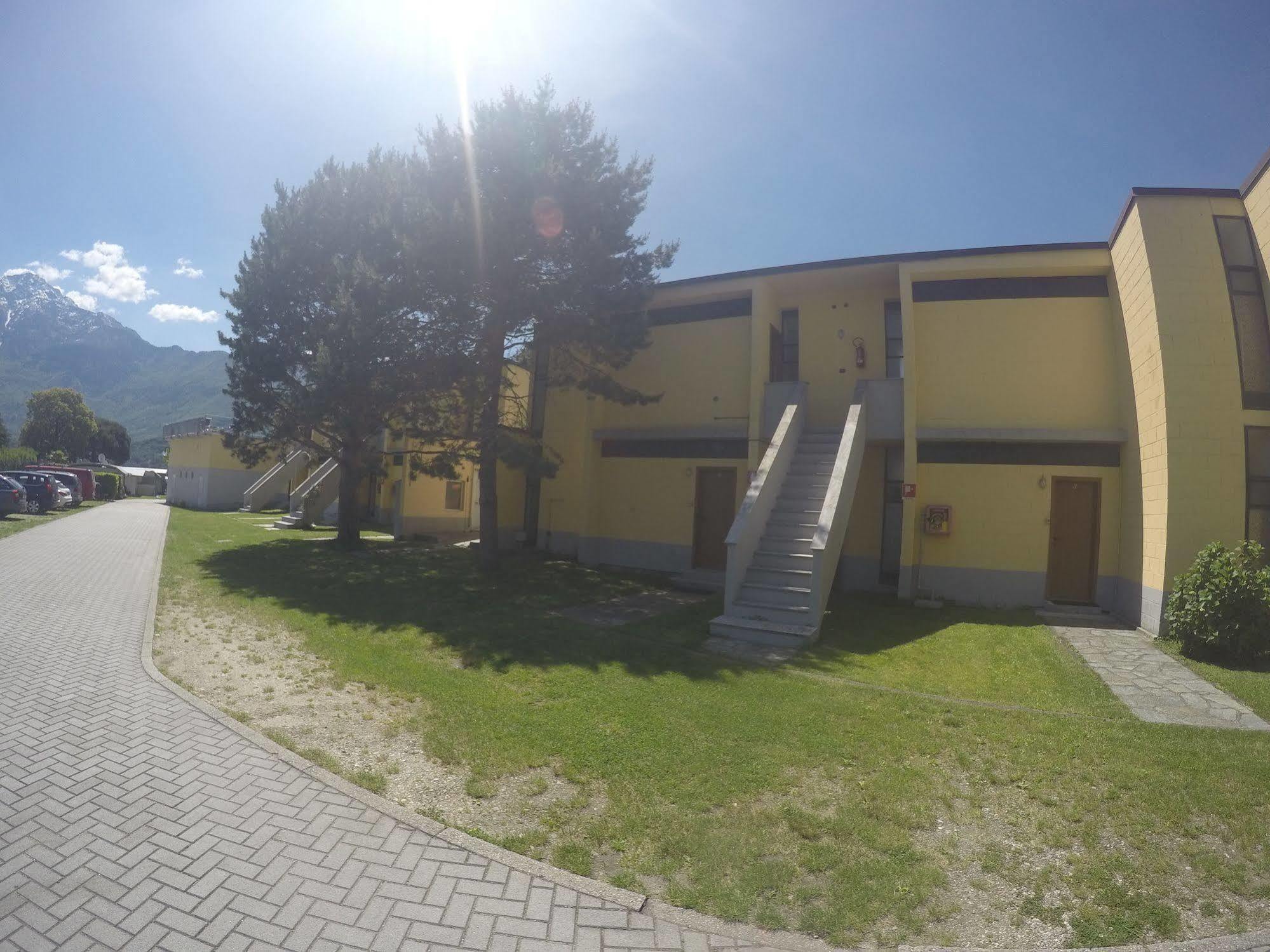Camping Villaggio Paradiso Domaso Eksteriør billede
