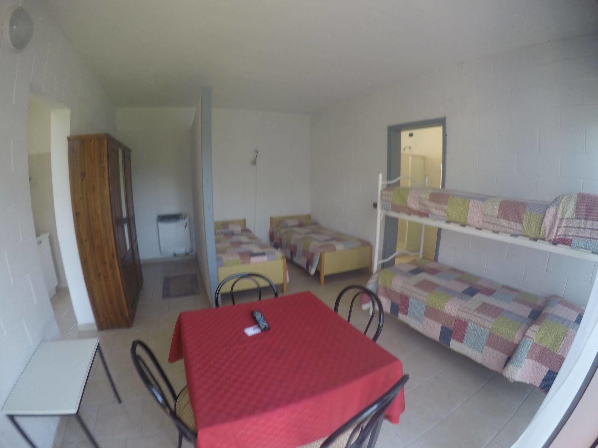 Camping Villaggio Paradiso Domaso Eksteriør billede